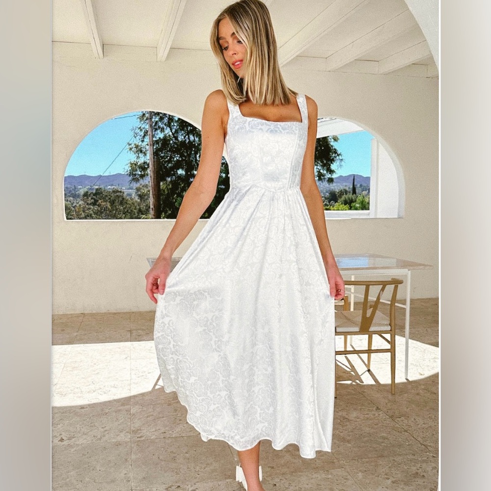 New-with tags. Show me your Mumu satin midi dress